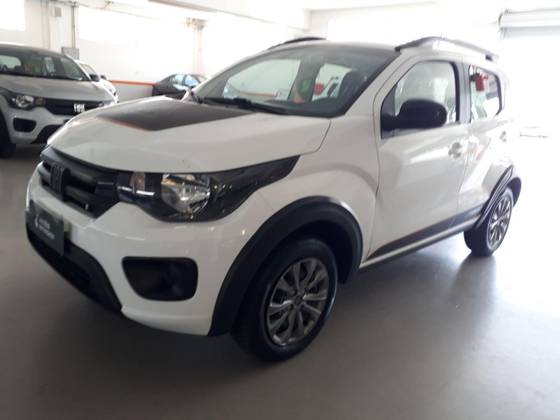 FIAT MOBI 1.0 EVO FLEX TREKKING MANUAL
